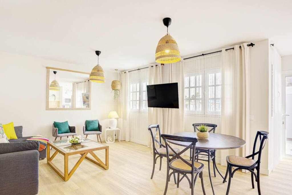 La Favorita Preciosa Villa Con Piscina Privada Corralejo Kültér fotó